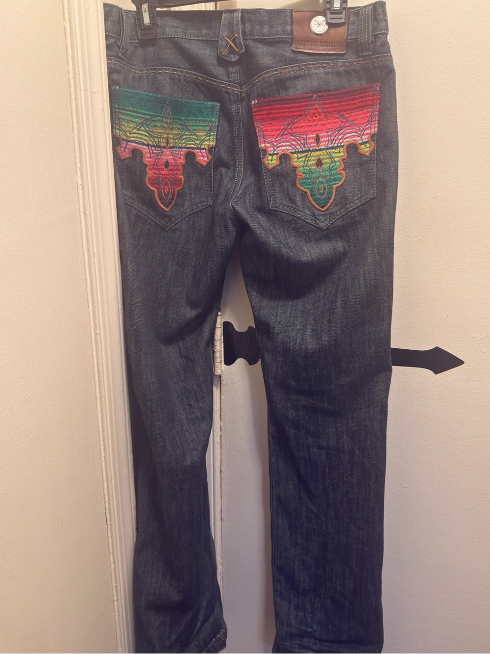 Antik Denim men’s jeans size 33x33.